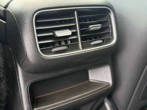 Certified 2026 Mercedes-Benz GLE 350 4MATIC image 32