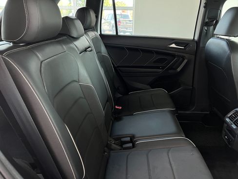 Used 2022 Volkswagen Tiguan SEL R-Line AWD/4WD image 26