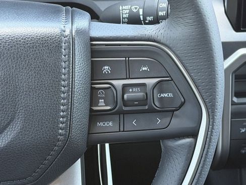 New 2026 Toyota 4Runner TRD Off-Road Premium AWD/4WD image 16