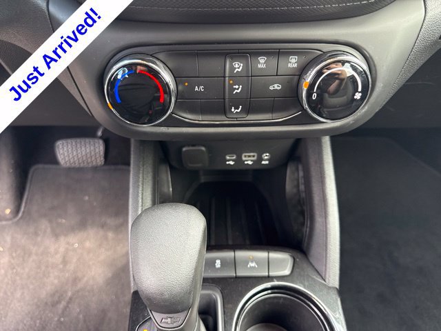 Used 2023 Chevrolet TrailBlazer LS FWD image 22