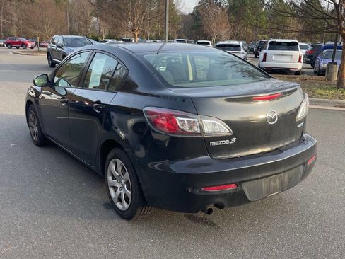Used 2013 MAZDA MAZDA3 i Sport FWD image 8