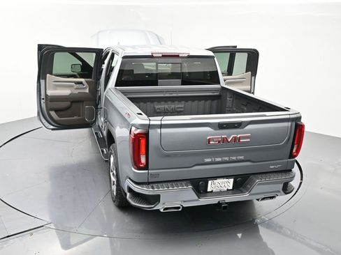 Used 2025 GMC Sierra 1500 SLT w/ SLT Premium Package AWD/4WD image 28