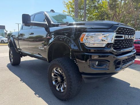 Used 2022 RAM 2500 Big Horn w/ Level 1 Equipment Group AWD/4WD image 2