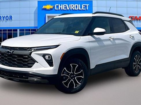 New 2026 Chevrolet TrailBlazer ACTIV w/ Convenience Package AWD/4WD image 2