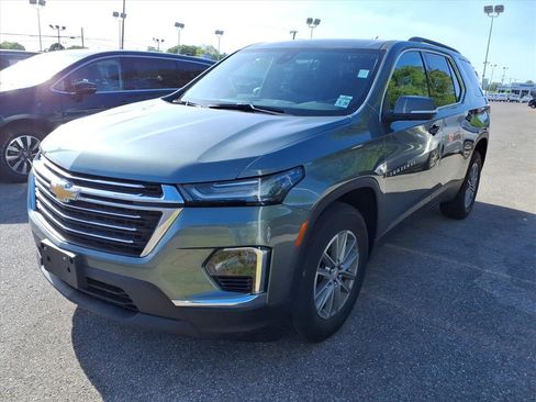 Used 2023 Chevrolet Traverse LT AWD/4WD image 1