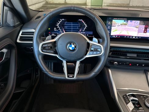 Used 2025 BMW 230i Coupe w/ M Sport Package RWD image 13