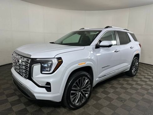 New 2026 GMC Terrain Denali w/ LPO, Floor Liner Package AWD/4WD image 7