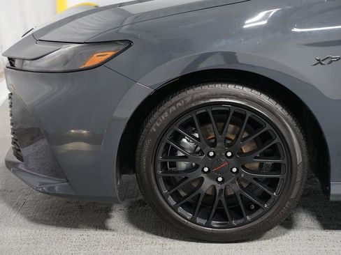 Certified 2025 Toyota Camry LE image 5