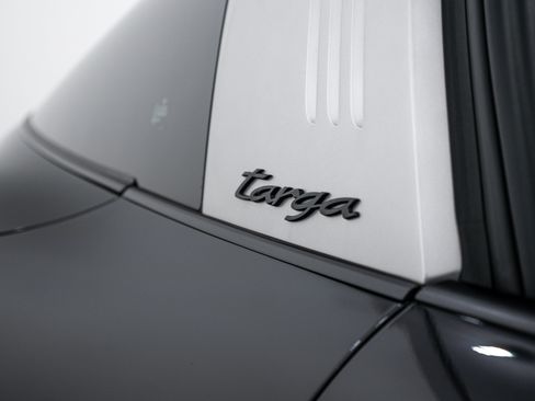 Certified 2025 Porsche 911 Targa 4 GTS AWD/4WD image 26