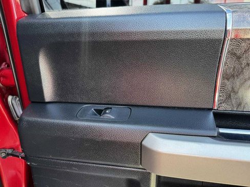 Used 2019 Ford F350 Lariat w/ Lariat Ultimate Package image 45