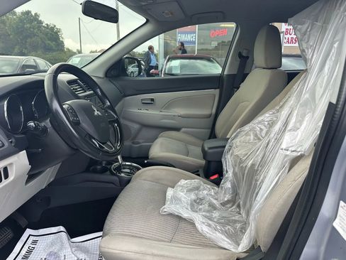 Used 2017 Mitsubishi Outlander Sport ES image 12