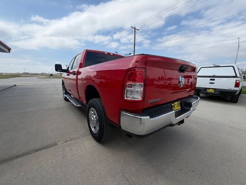 Used 2024 RAM 2500 Big Horn w/ Bed Utility Group AWD/4WD image 6