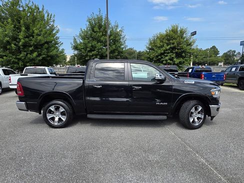 Used 2019 RAM 1500 Laramie AWD/4WD image 37