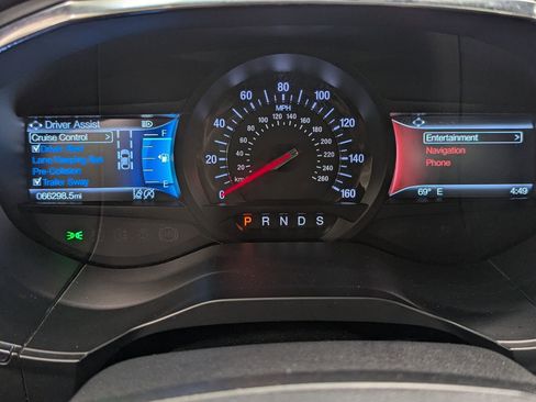 Used 2020 Ford Edge ST image 16