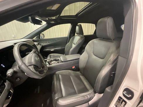 Used 2023 Lexus RX 350 AWD w/ Cold Area Package image 10