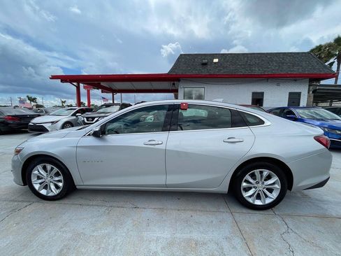 Used 2022 Chevrolet Malibu LT FWD image 5