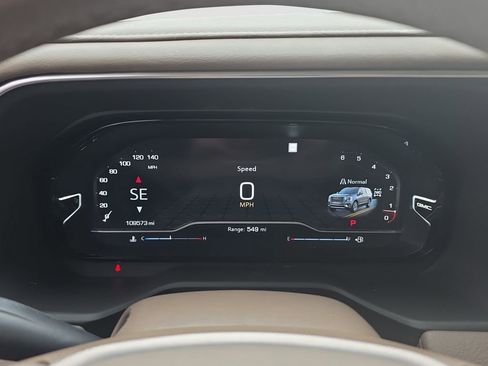 Used 2022 GMC Yukon Denali AWD/4WD image 10
