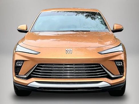 Used 2024 Buick Envista Preferred w/ Convenience I Package image 3