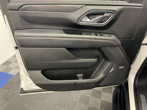 Used 2022 Chevrolet Tahoe RST w/ Luxury Package image 5