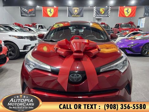 Used 2019 Toyota C-HR LE FWD image 8