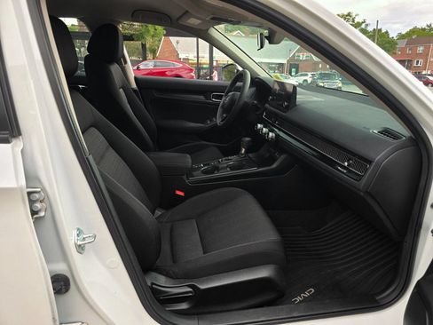 Used 2022 Honda Civic LX image 19