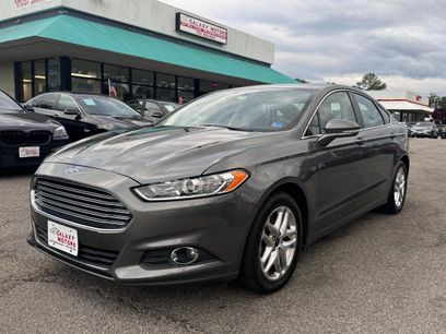 Used 2014 Ford Fusion SE w/ Equipment Group 202A