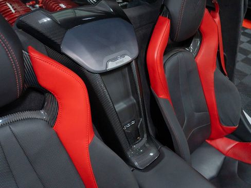 Used 2023 Chevrolet Corvette Z06 w/ Z07 Performance Package RWD image 33