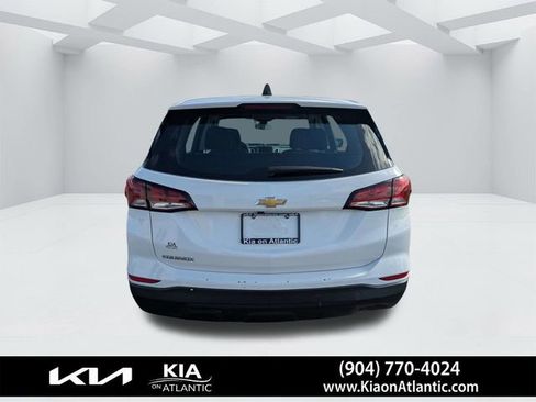 Used 2024 Chevrolet Equinox LS FWD image 4