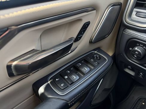 Used 2021 RAM 1500 Limited AWD/4WD image 10