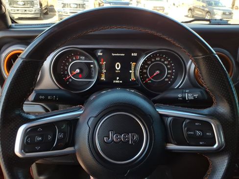 Used 2022 Jeep Gladiator Mojave w/ LED Lighting Group AWD/4WD image 17