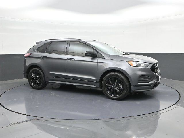 Used 2022 Ford Edge SE w/ Black Appearance Package AWD/4WD image 15