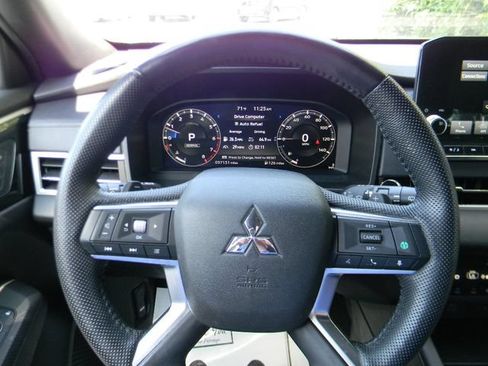 Used 2023 Mitsubishi Outlander SEL Black Edition AWD/4WD image 11