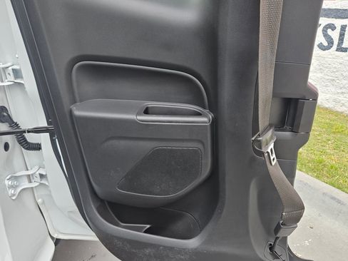 Used 2022 Chevrolet Colorado LT w/ Fleet Safety Package RWD image 22