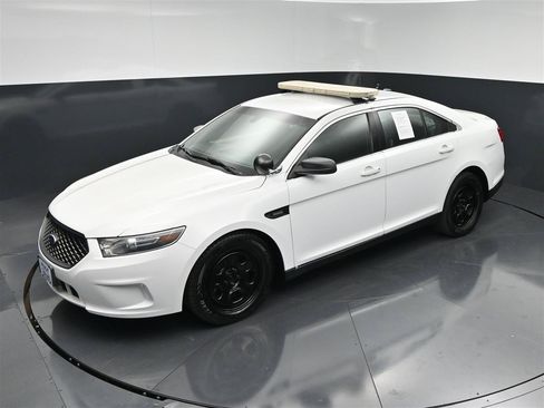 Used 2015 Ford Taurus Police Interceptor AWD image 18