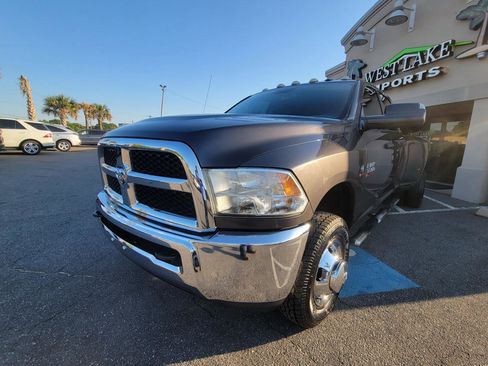 Used 2015 RAM 3500 Tradesman w/ Chrome Appearance Group AWD/4WD image 5