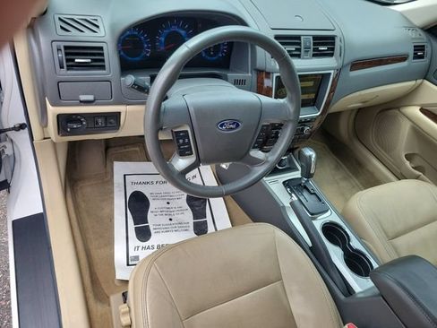 Used 2010 Ford Fusion SEL FWD image 13