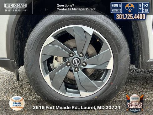 Used 2024 Nissan Rogue SV FWD image 5
