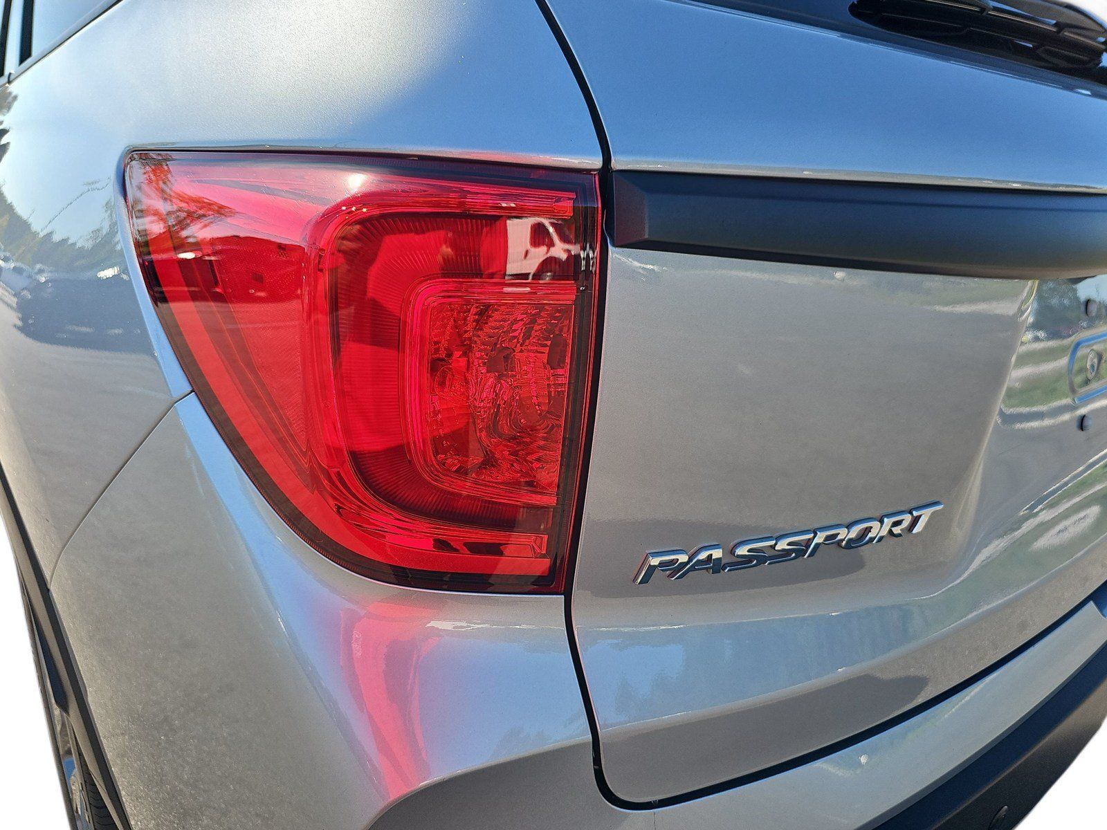 Used 2023 Honda Passport EX-L image 32