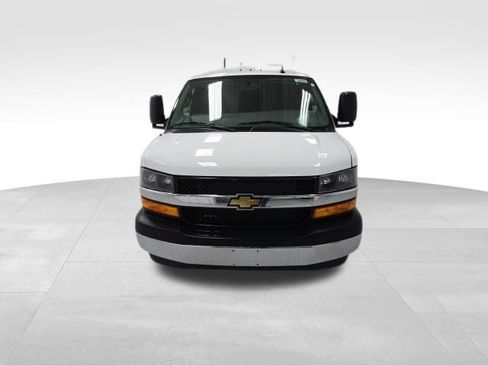 New 2026 Chevrolet Express 3500 w/ Power Convenience Package RWD image 8