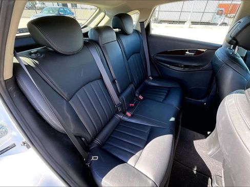 Used 2016 INFINITI QX50 Base w/ Deluxe Touring Package image 35