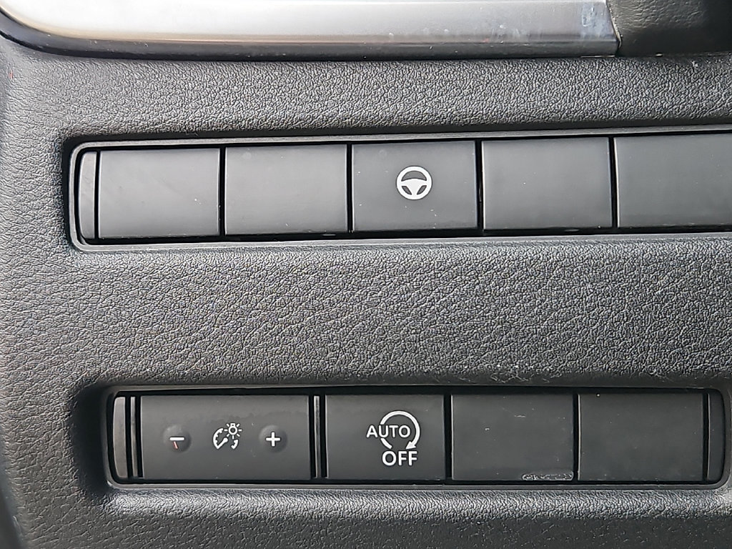 Certified 2023 Nissan Rogue SV AWD/4WD image 29