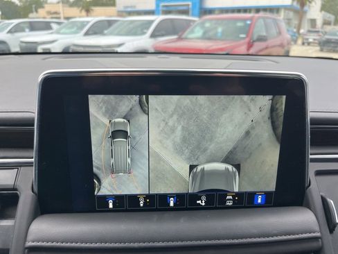 Used 2022 Chevrolet Tahoe Z71 w/ Luxury Package image 28