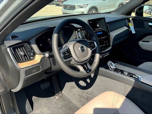 New 2026 Volvo XC60 B5 Plus w/ Protection Package Premier image 11