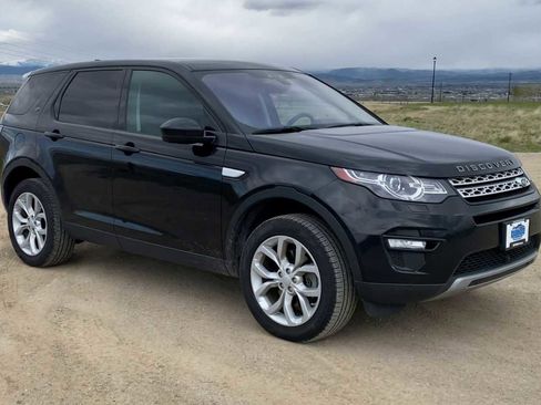 Used 2017 Land Rover Discovery Sport HSE AWD/4WD image 2