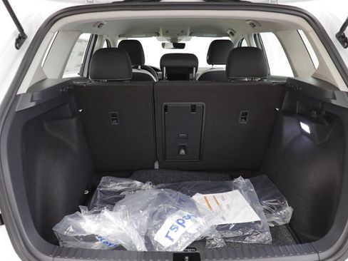 New 2026 Volkswagen Taos S image 15