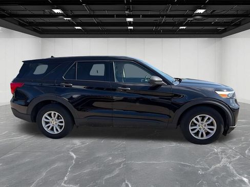 Used 2021 Ford Explorer 4WD w/ Class III Trailer Tow Package image 36