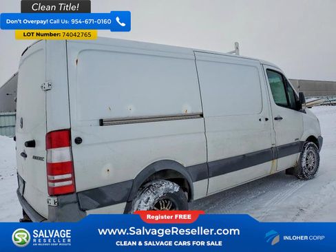 Used 2012 Mercedes-Benz Sprinter 2500 image 4