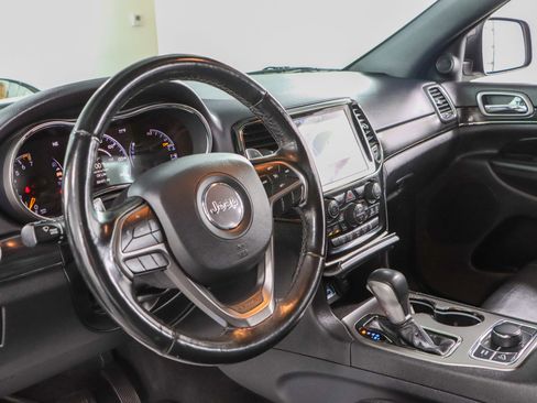 Used 2019 Jeep Grand Cherokee Limited X AWD/4WD image 22