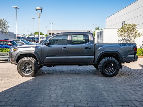 Used 2021 Toyota Tacoma 4x4 Double Cab image 8