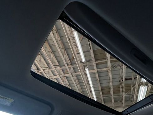 Used 2018 Honda Odyssey EX-L image 31